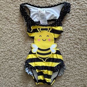 NWOT 3M UV-protected bee tankini from Wetsuit Club